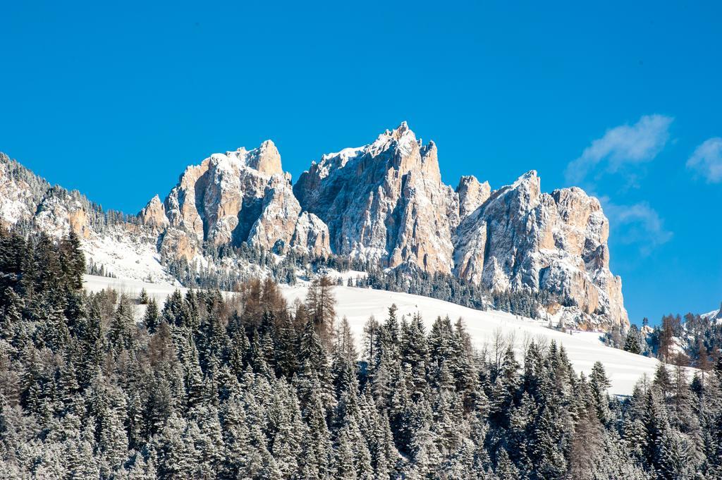 Hotel Al Lago Soraga di Fassa Exterior foto